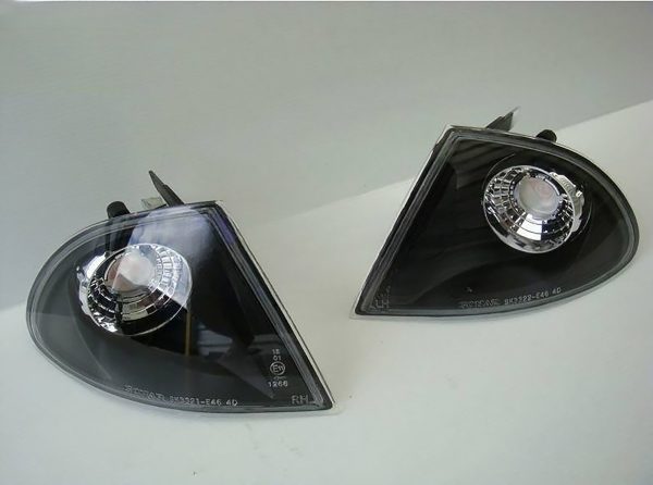 BMW 3 SERIES E46 1998-2001 BLACK Front Corner Indicator Lights 4 DOOR SEDAN