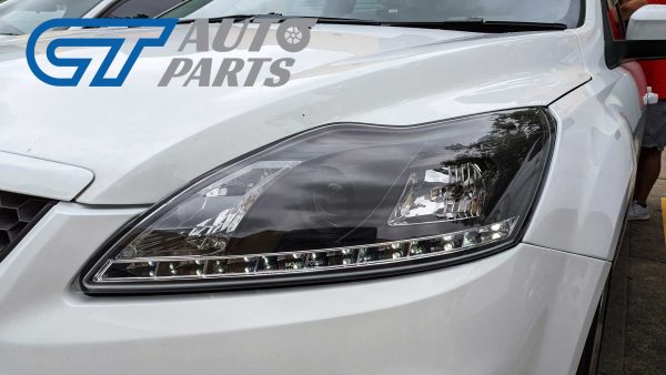 Black LED DRL Projector Headlights for 2008-2011 Ford Focus XR5 hatch head lights