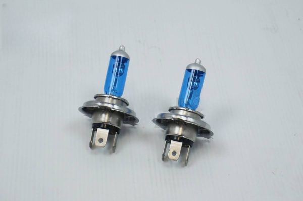 2 x H4 12V 55W Hi/LOW White/Blue Halogen Car Headlights Globes / Bulbs 4500K