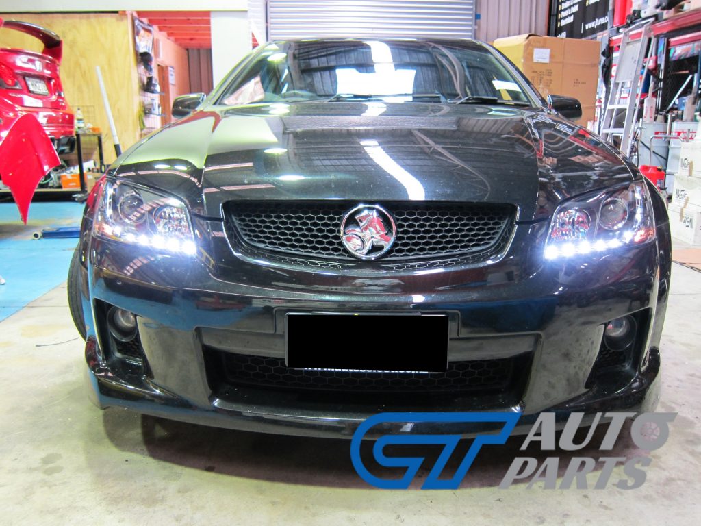 DRL LED Projector Head Lights for 06-10 Holden Commodore HSV VE SV6 SV8 SS-V S1-12190