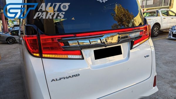 Crystal Eye Fiber Full LED Tail lights for 2018-2023 Toyota Alphard Vellfire taillights