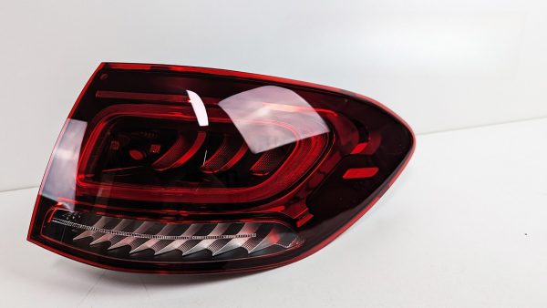 OEM style Rear Right Taillight for 20-22 Mercedes GLC X253 tail lights