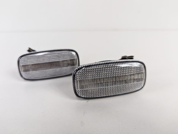 Clear Dynamic LED Indicator blinker light for Nissan Skyline R34 / GTR R33 Cefiro A32 A33