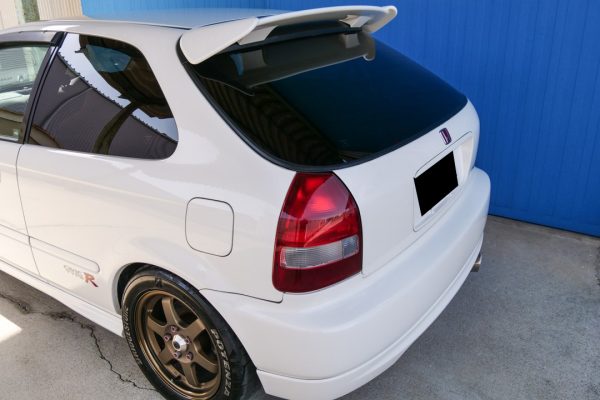 Left side EK9 Type R OEM Style Taillight for 96-01 Honda Civic EK Hatch Vti