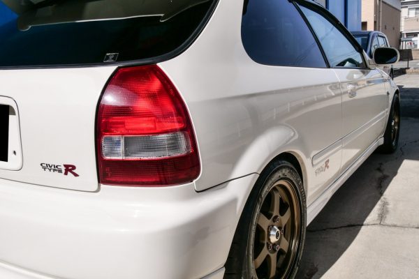 Right side EK9 Type R OEM Style Taillight for 96-01 Honda Civic EK Hatch Vti