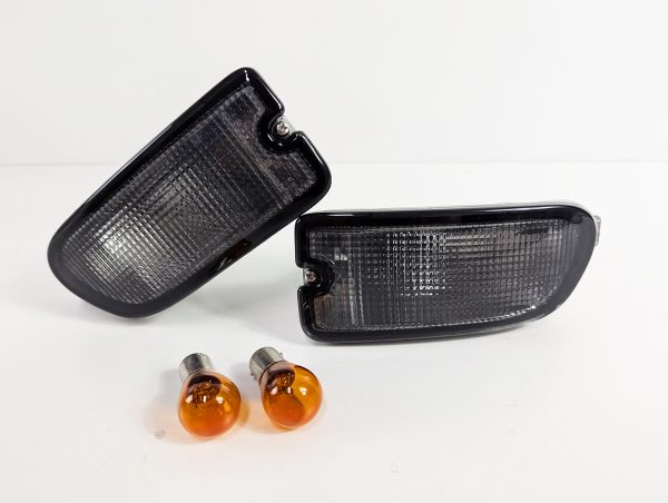Black Front Bumper Turn Signal Indicator Lights for 98-00 Subaru Impreza GC8 GF8 WRX STI