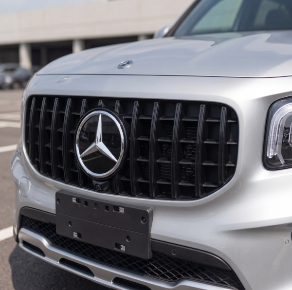 Gloss Black Panamericana GT Style Front Grille for 20-23 Mercedes-Benz GLB X247 -Standard Bumper Only